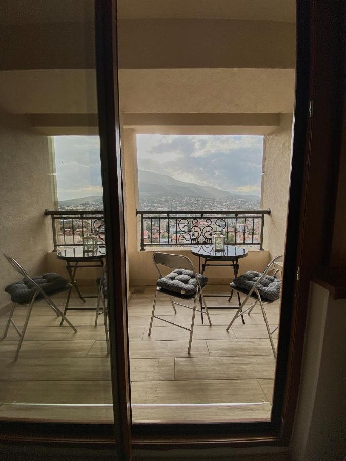 Stylish Apartment, Skopje Centre - Private Parking - Panoramic Views エクステリア 写真